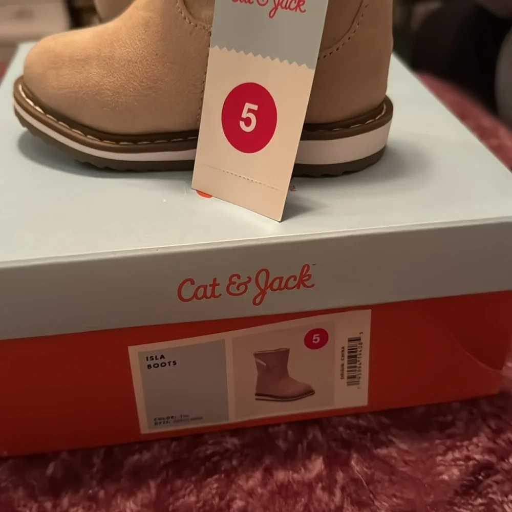 New Cat & Jack boots